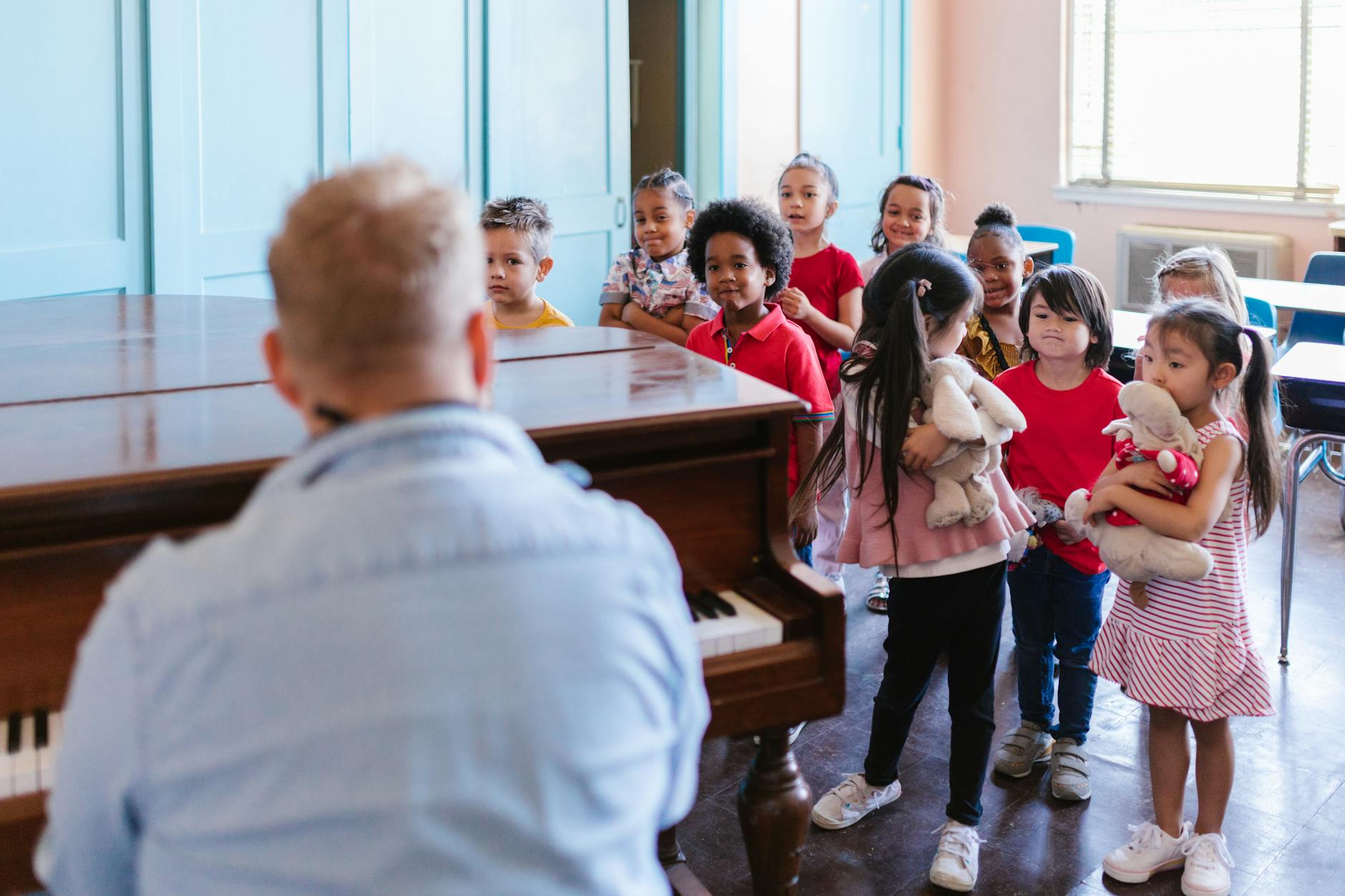 Group Lessons Can Make It Easier To Adopt A Piano Lifestyle