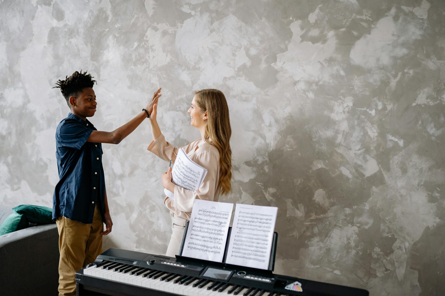 Why Piano Is Best Learnt With A Tutor And Not On Your Own